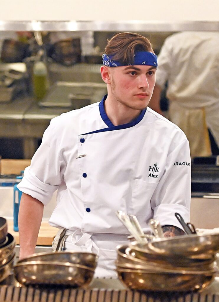 Alex in Hot Water  - Hell's Kitchen Season 20 Episode 3