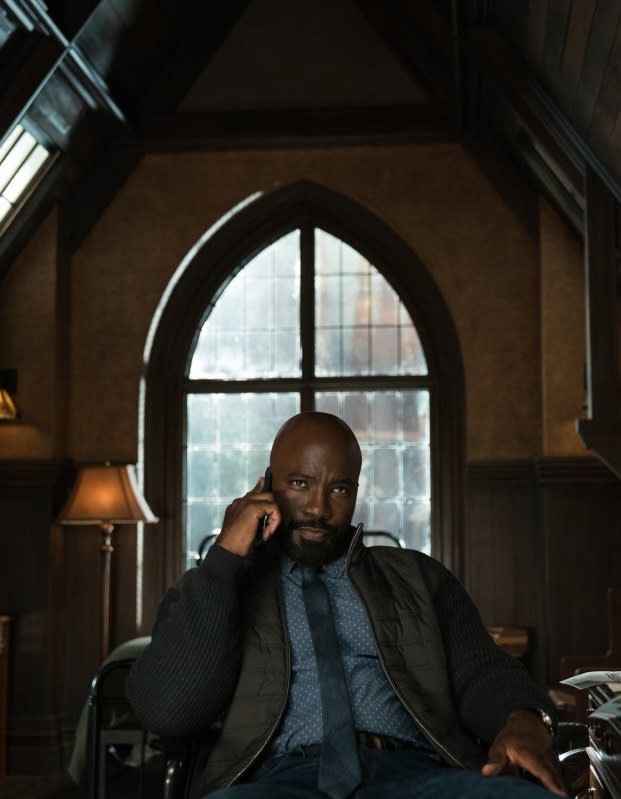 David Takes a Call - EVIL Season 2 Episode 1