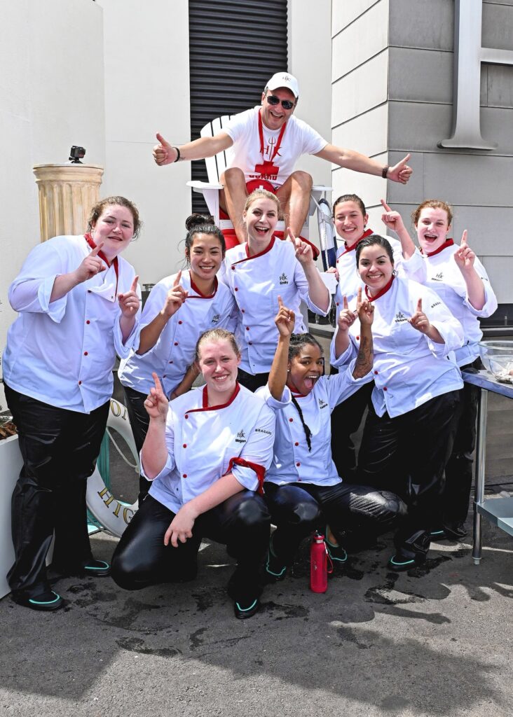 Group Shot - Hell's Kitchen Season 20 Episode 3