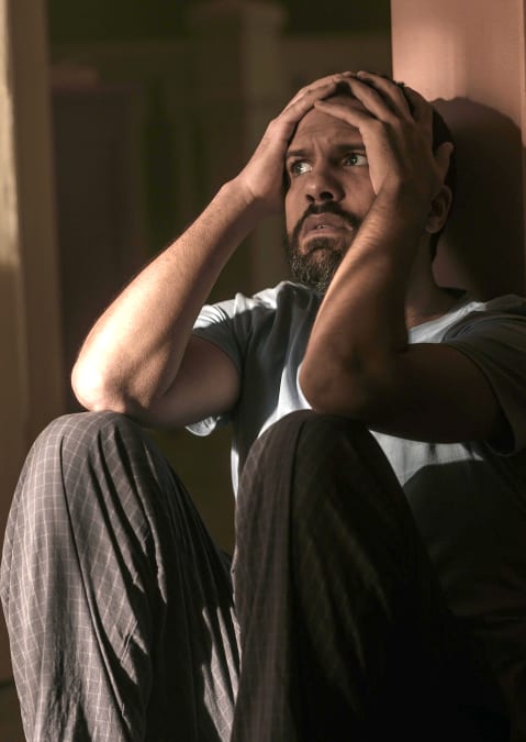 Luke distress - The Handmaid's Tale Season 4 Episode 10