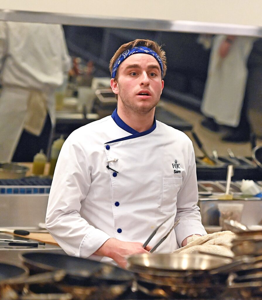 Sam Gets Distracted -tall - Hell's Kitchen Season 20 Episode 4