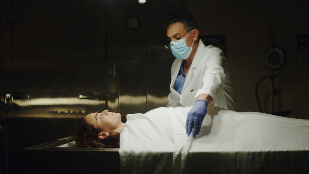 Teresa in the Morgue - Queen of the South Season 5 Episode 10