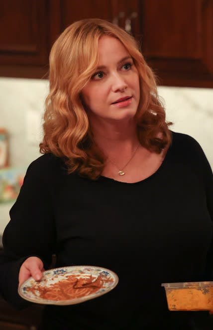 Dinner Clean Up - Good Girls Season 4 Episode 14