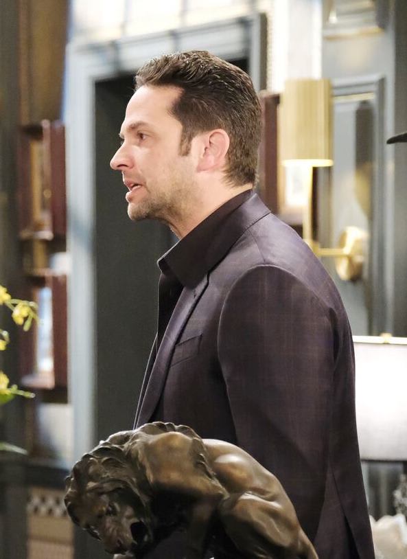 Jabi Get Key Info / Tall - Days of Our Lives