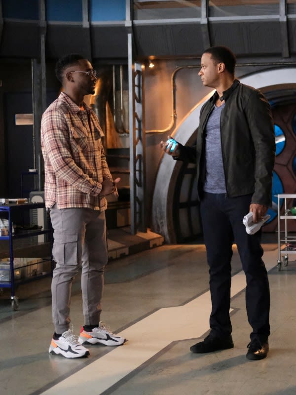 New Friends - The Flash Season 7 Episode 16