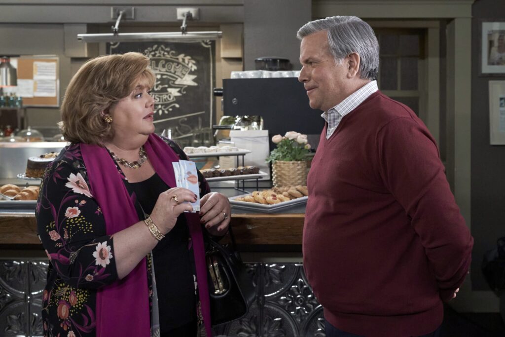 Tom and Martha at the Bistro - Good Witch Season 7 Episode 8