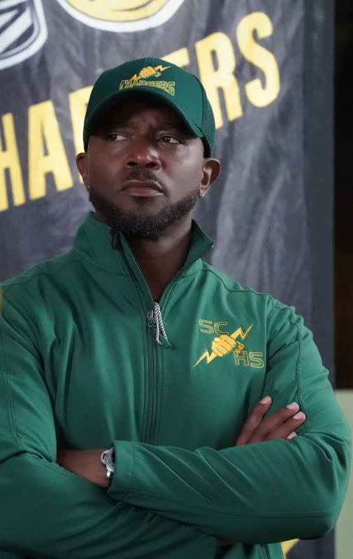 Unhappy Coach - All American Season 3 Episode 19