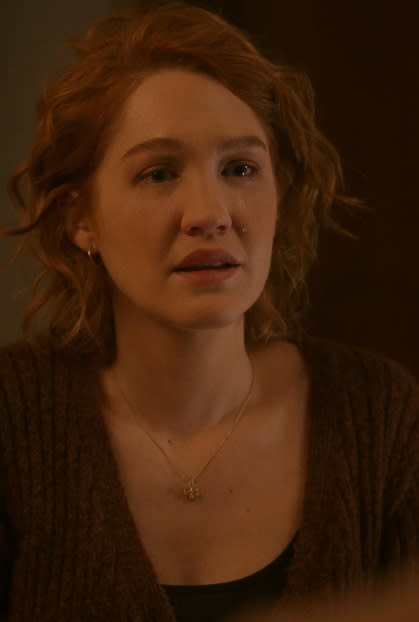 Despairing Corinne - The Republic of Sarah Season 1 Episode 11