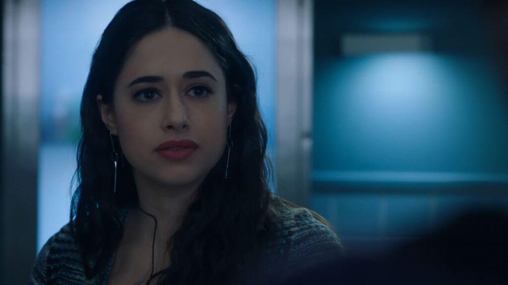 Liz Helps - Roswell, New Mexico Season 3 Episode 6