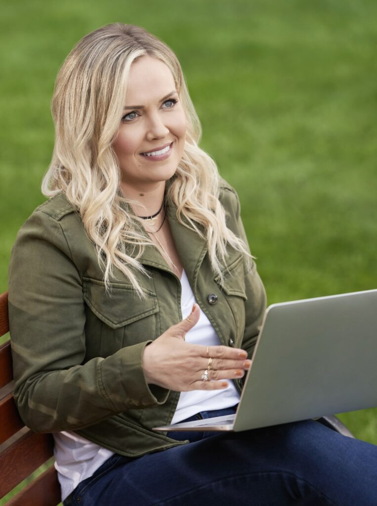 Working at the Park - Chesapeake Shores Season 5 Episode 3
