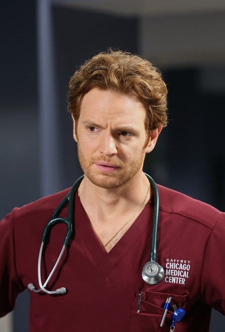 Assisting Goodwin - Chicago Med Season 7 Episode 1