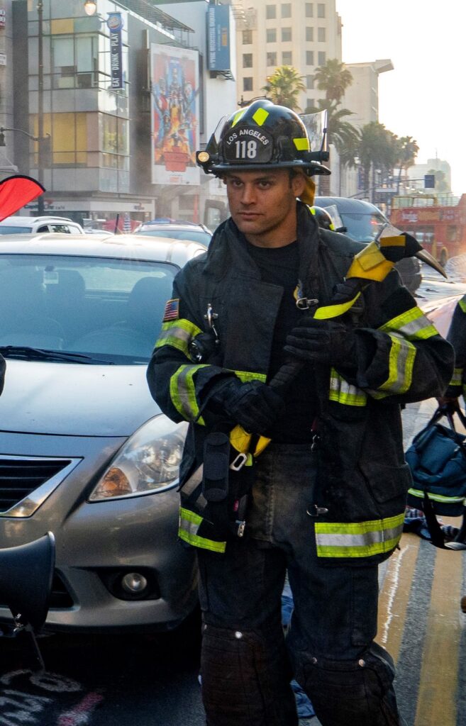Eddie Is Ready - 9-1-1 Season 5 Episode 1