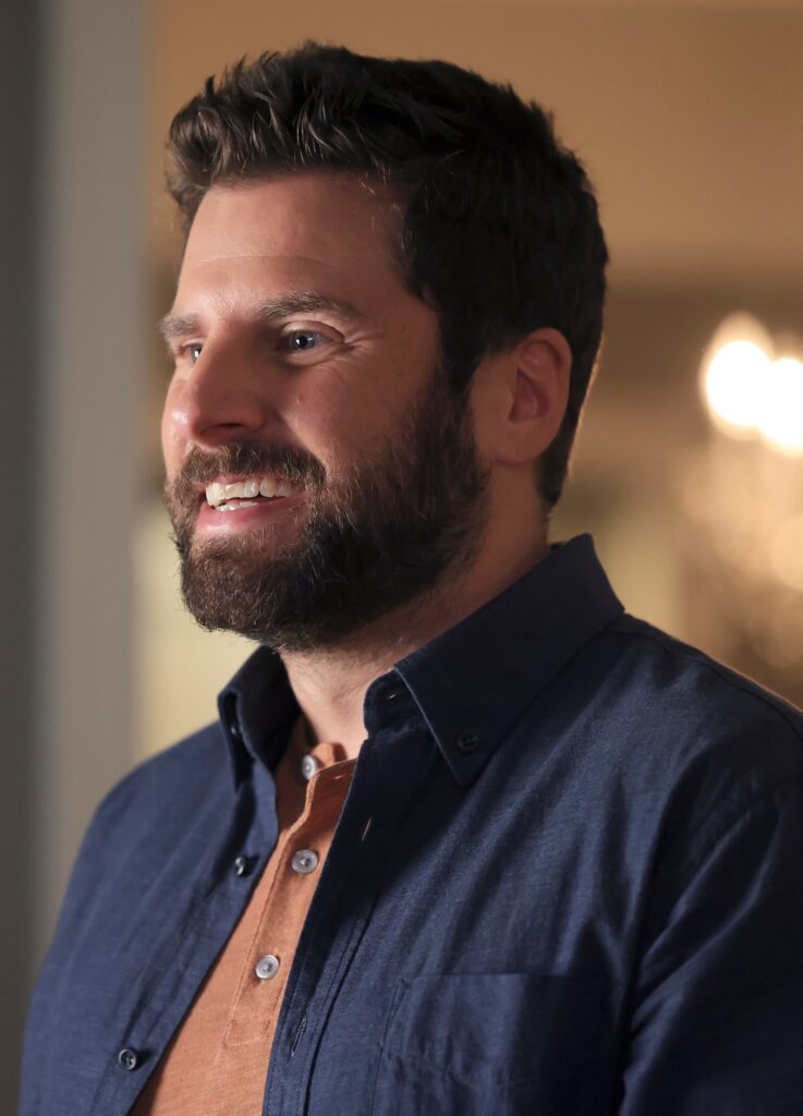 Hiding his Sins - tall - A Million Little Things Season 4 Episode 1