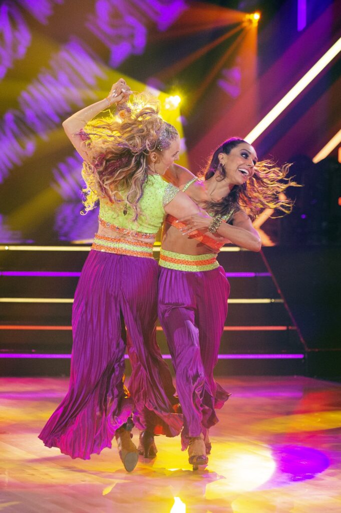 JoJo Siwa and pro Jenna Johnson - Dancing With the Stars Season 30 Episode 1