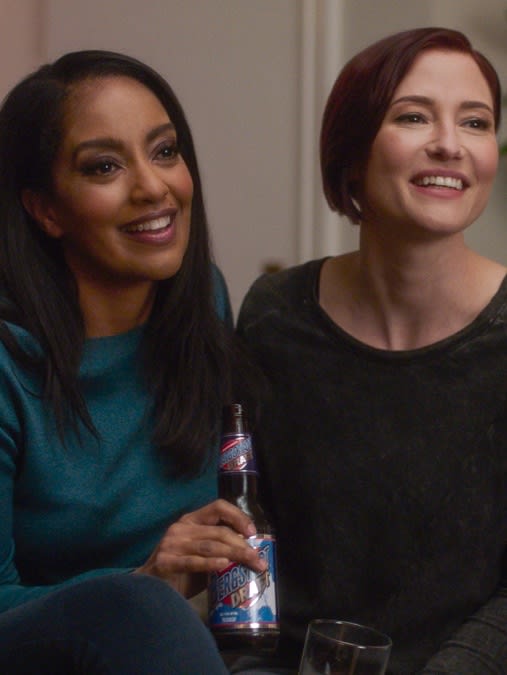 Kelly and Alex - Supergirl Season 6 Episode 9