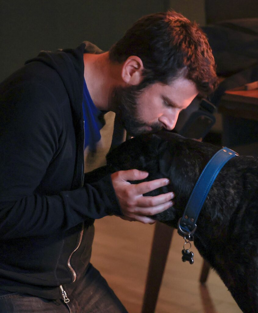 Kissing Colin - tall - A Million Little Things Season 4 Episode 1