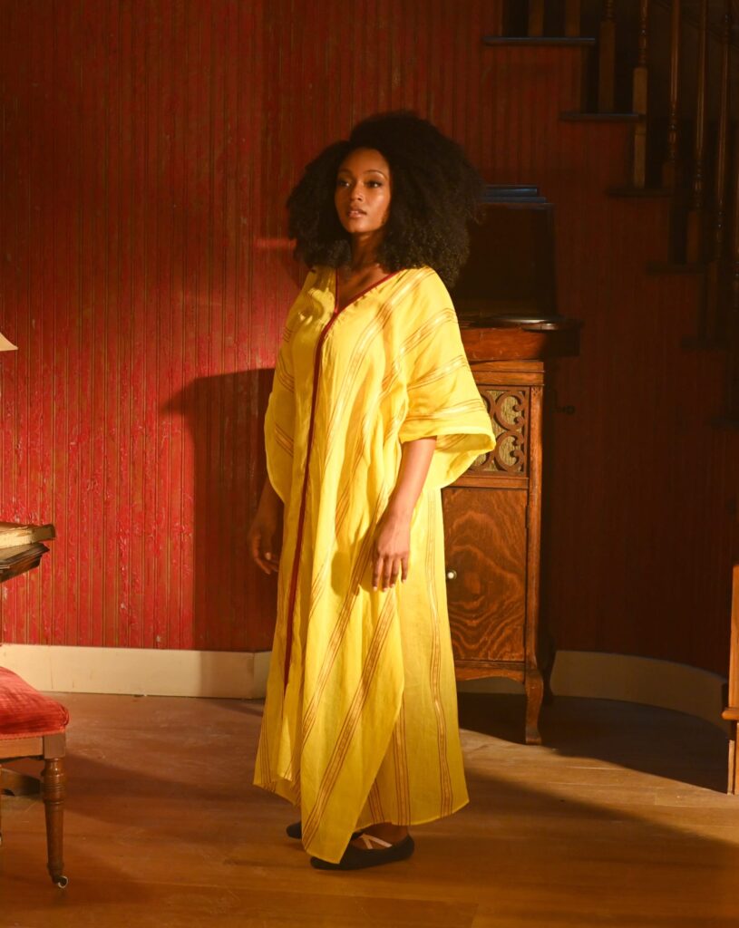 Lounging and Glowing - tall - Our Kind of People Season 1 Episode 2