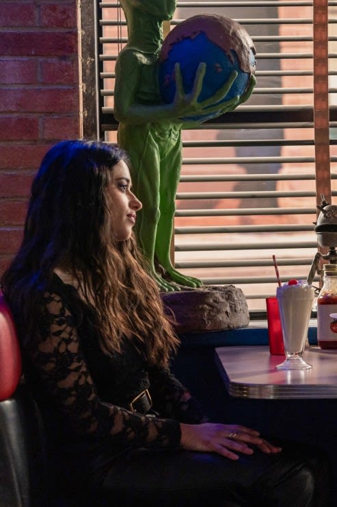 On A Mission - Roswell, New Mexico Season 3 Episode 7 