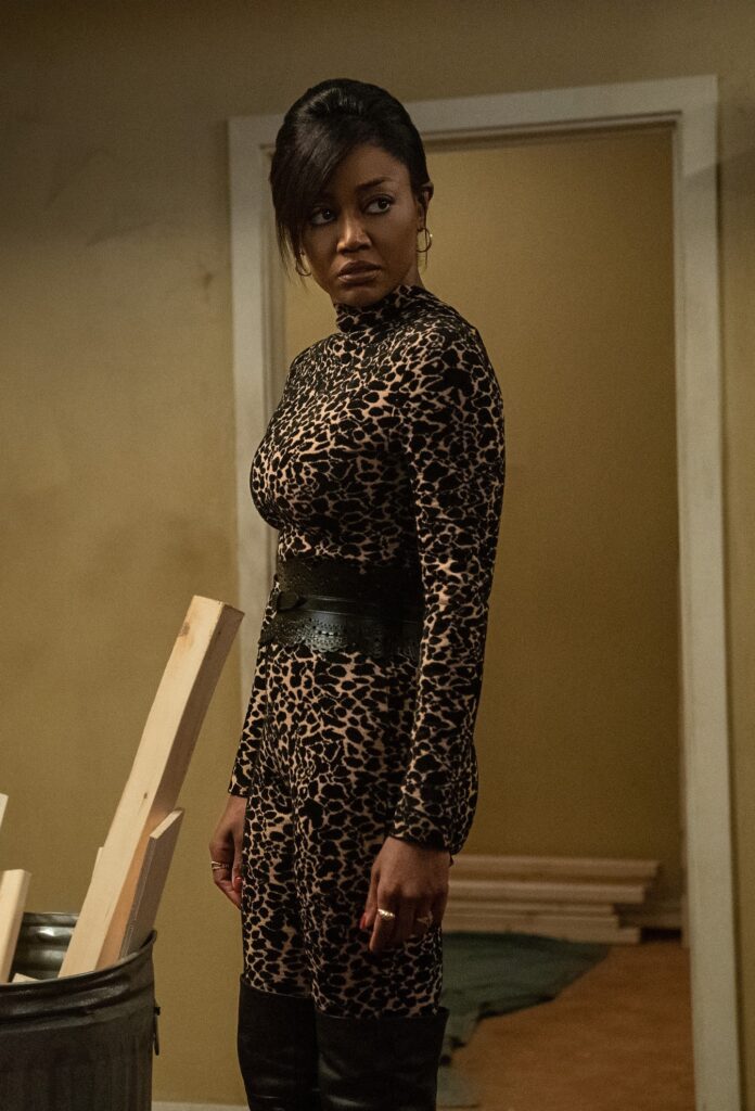 Standing Tall - Power Book III: Raising Kanan Season 1 Episode 8