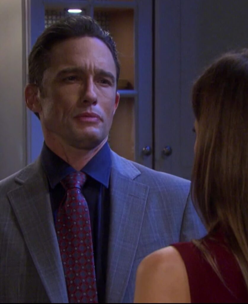 Ava and Philip Team Up / Tall - Days of Our Lives
