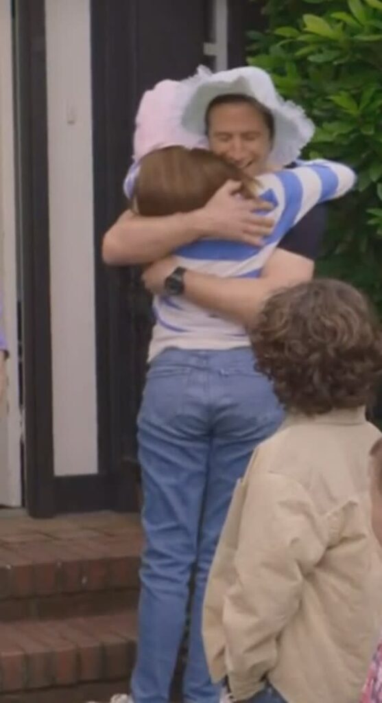 Kristy and Watson hug - The Baby-Sitters Club Season 2 Episode 8
