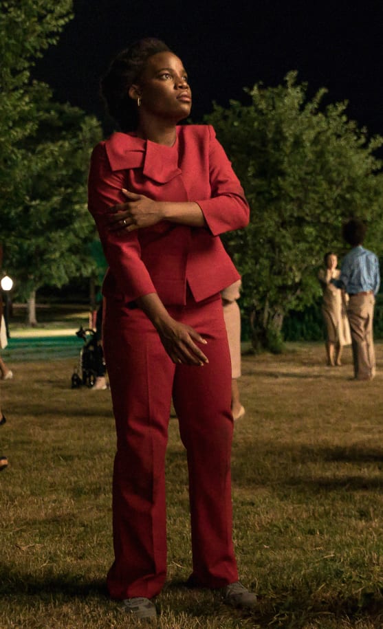 Shanice - tall - 4400 Season 1 Episode 1