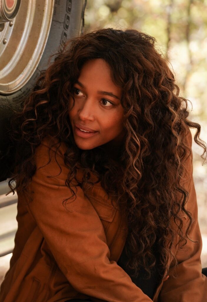 Cassie Grows Suspicious - Tall - Big Sky Season 2 Episode 6
