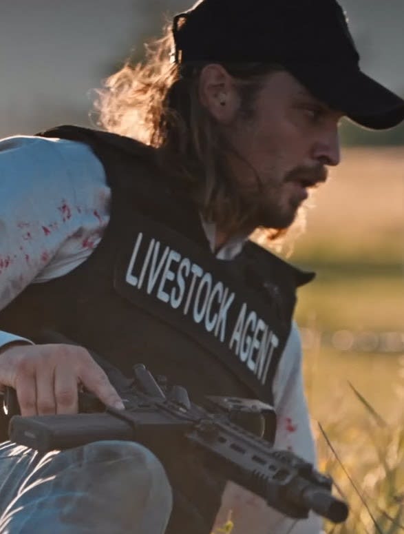 Kayce Goes Down - Yellowstone Season 4 Episode 1