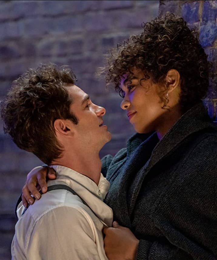 Larson and Susan getting romantic Tick, Tick... Boom!