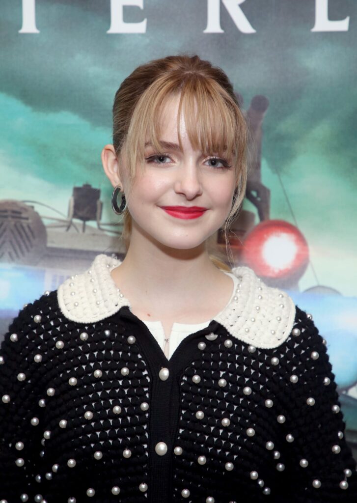 Mckenna Grace attends the Los Angeles special screening of