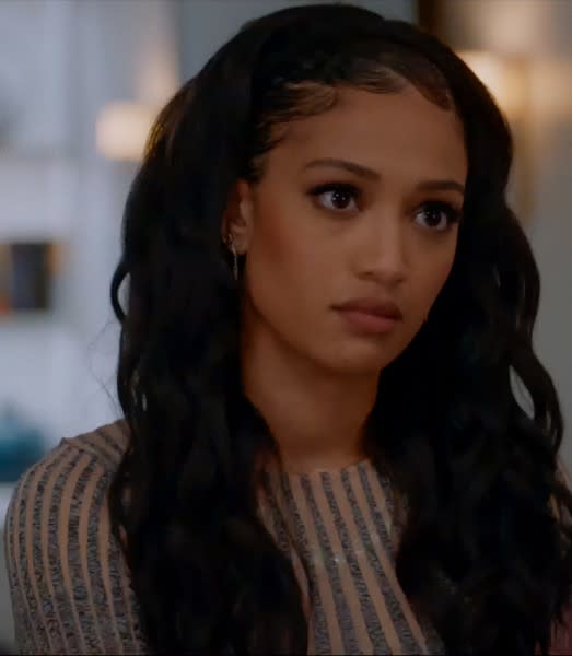 Olivia Struggles -- Tall - All American Season 4 Episode 2