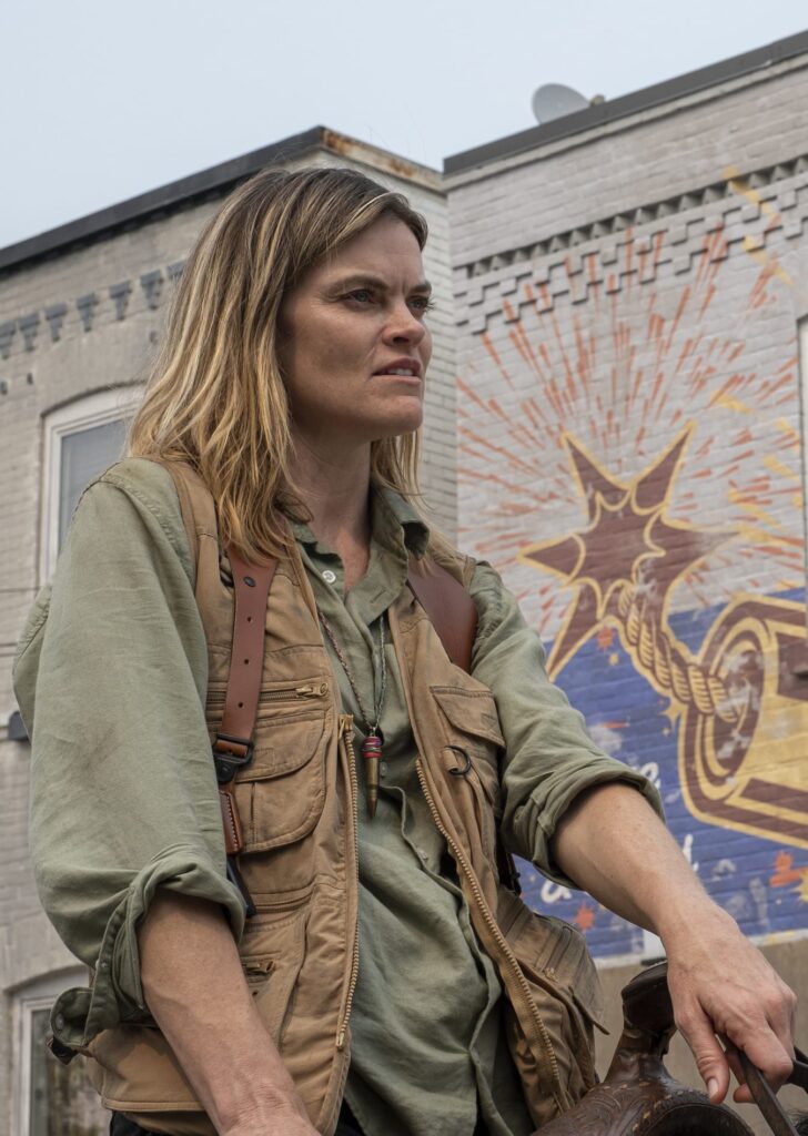 Roxanne on horseback - Y: The Last Man Season 1 Episode 10