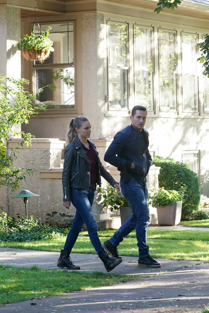 Tense Paramours - Chicago PD Season 9 Episode 8