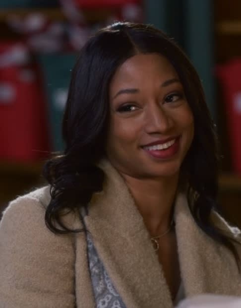 Lucy - A Christmas Dance Reunion