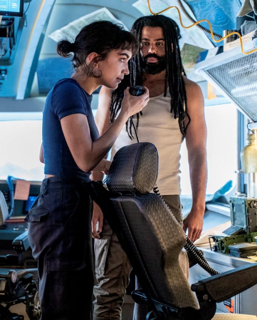 Alex Has a Message - Snowpiercer Season 3 Episode 1