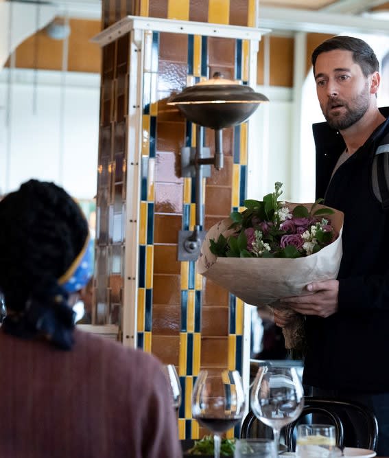 Impressing Helen's Mum-tall - New Amsterdam Season 4 Episode 13