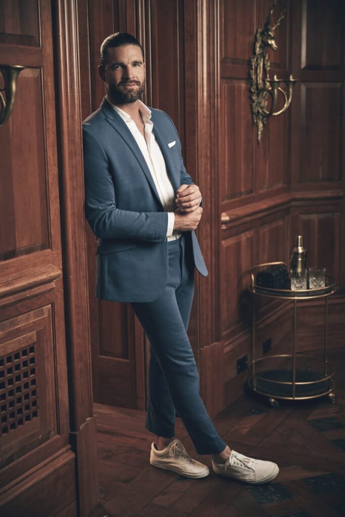 Joe Millionare: For Richer or Poorer Bachelor Kurt