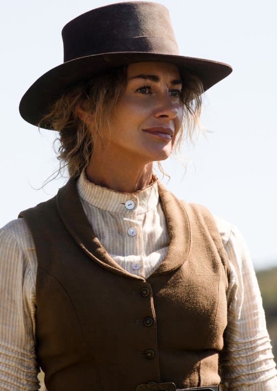 Margaret Watches Over Elsa - 1883 Season 1 Episode 5
