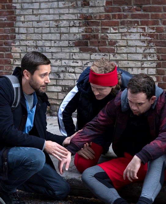 Tending to a Driver -tall - New Amsterdam Season 4 Episode 13