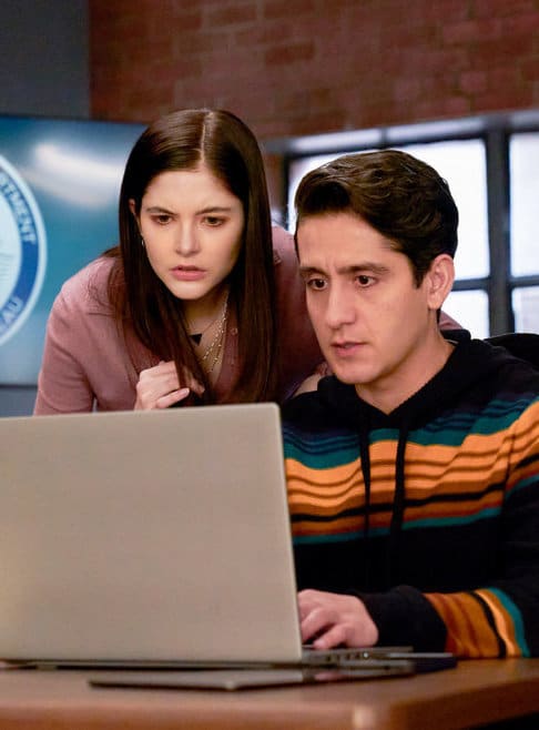 Working With Her Enemy - Law & Order: Organized Crime