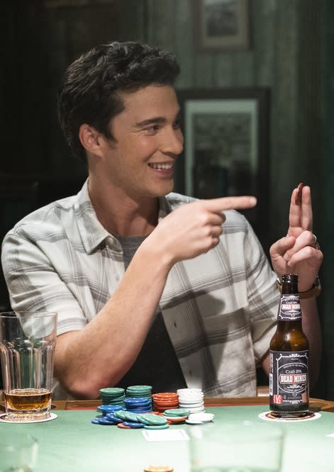 Ben Antagonizes Harry - Resident Alien Season 2 Episode 2