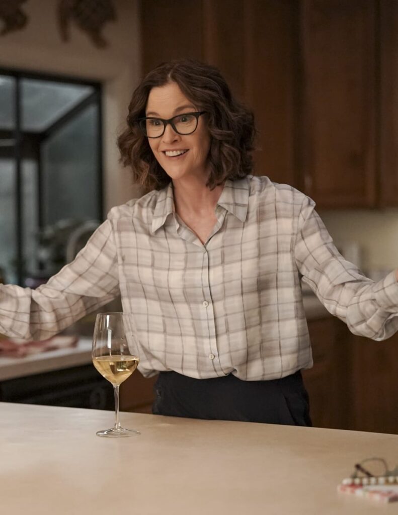 Concerned Carol - Single Drunk Female Season 1 Episode 6