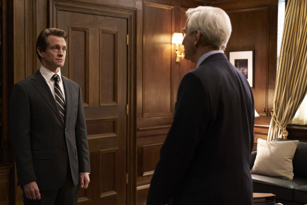 McCoy Settles A Fight - Law & Order Season 21 Episode 1