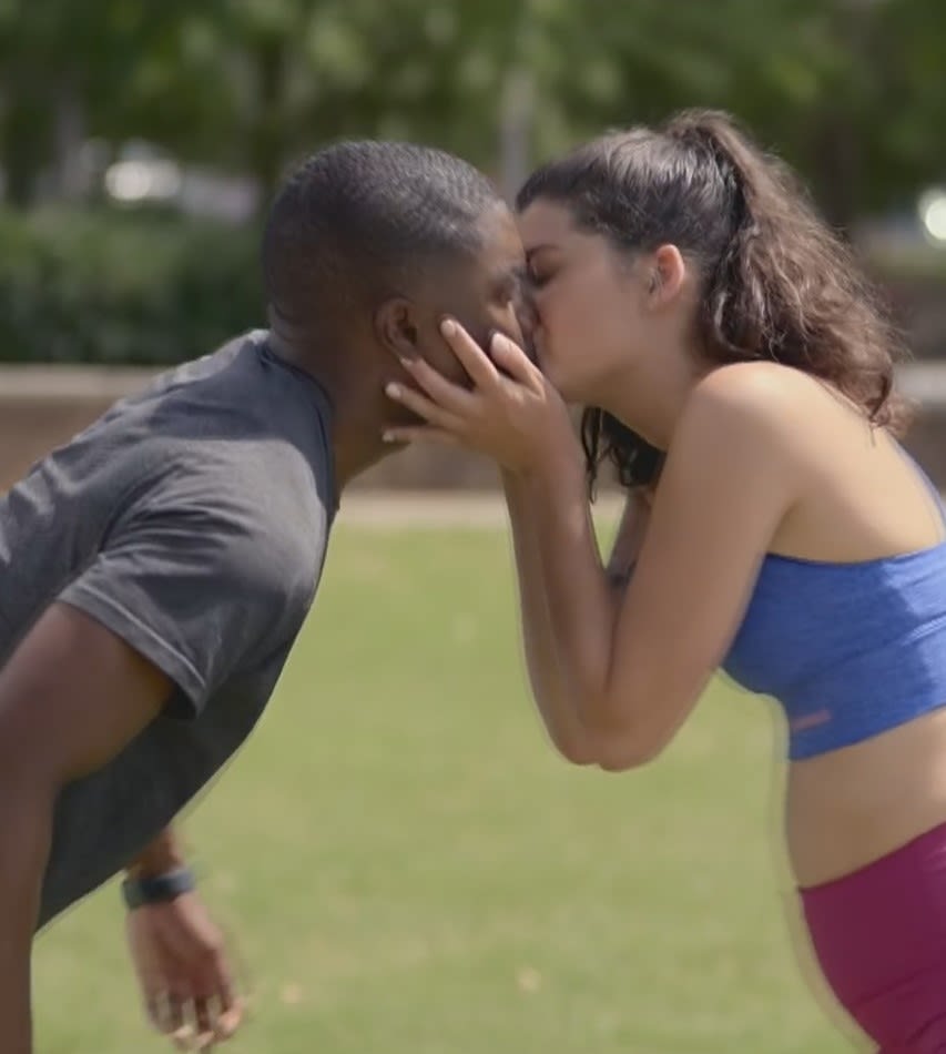 Sam & James kiss - Single Drunk Female Season 1 Episode 5