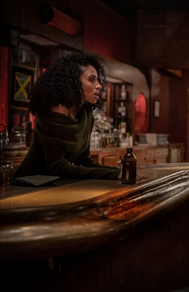 Tending Bar - Power Book IV: Force Season 1 Episode 1
