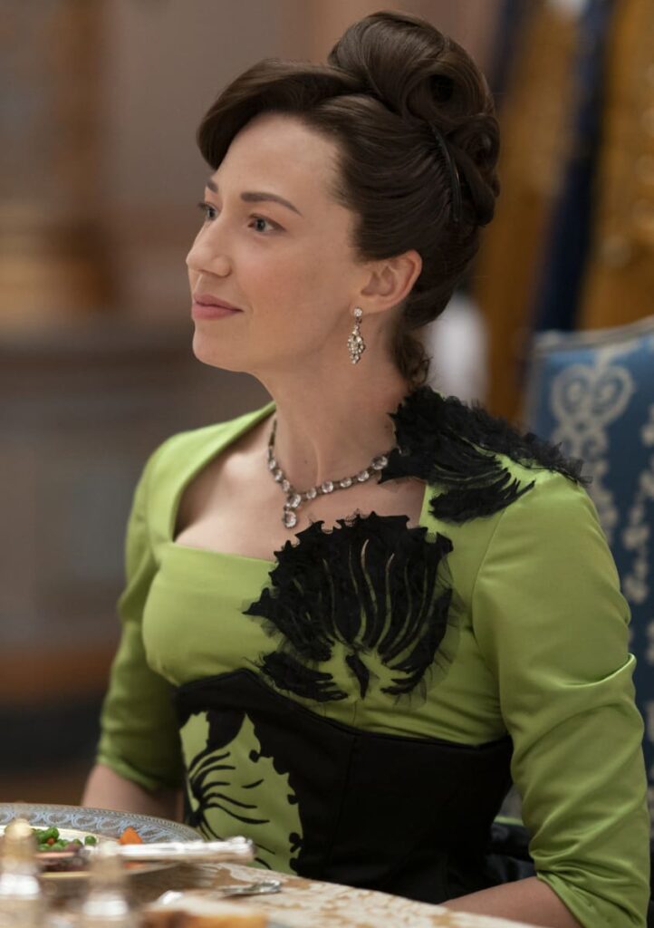 Wary Mrs. Russell - The Gilded Age Season 1 Episode 3