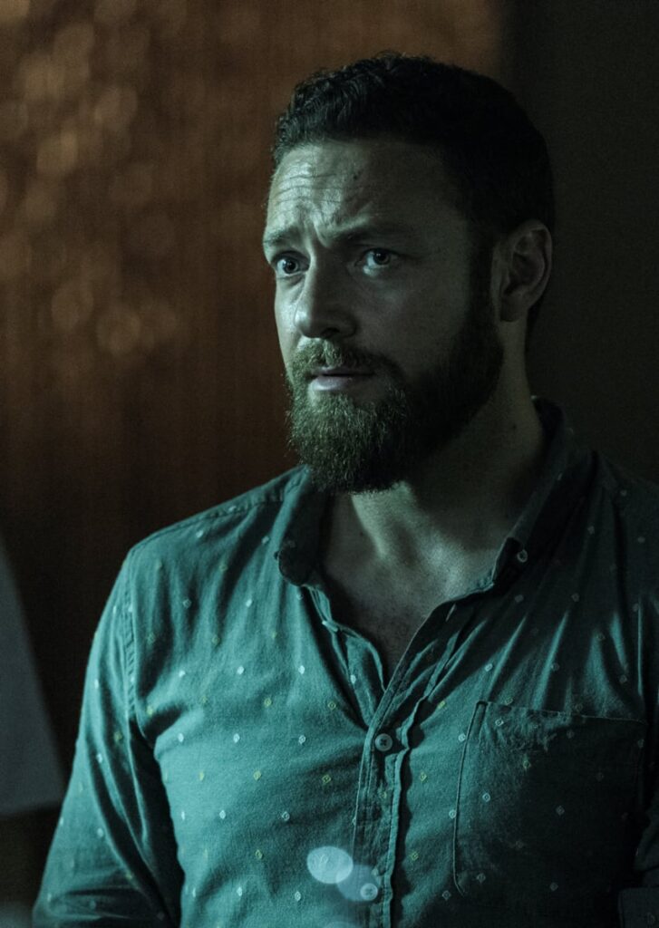 Aaron On a Mission - The Walking Dead Season 11 Episode 13