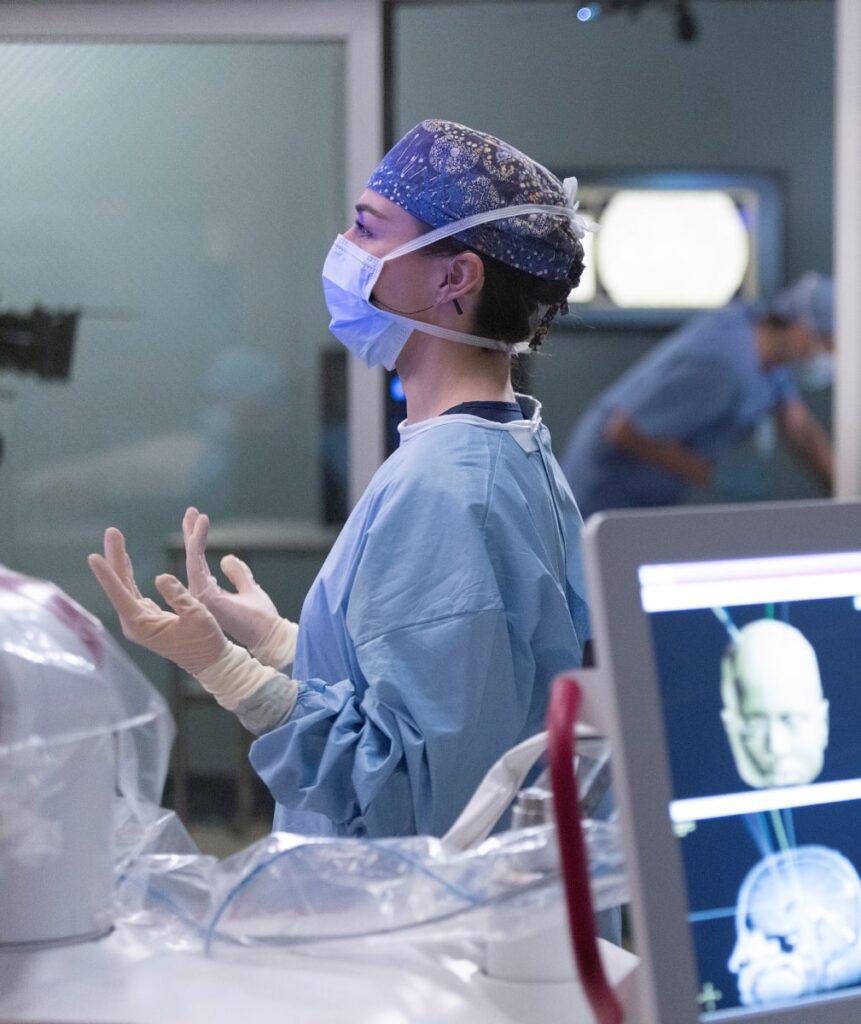 Amelia Makes History -tall - Grey's Anatomy Season 18 Episode 11