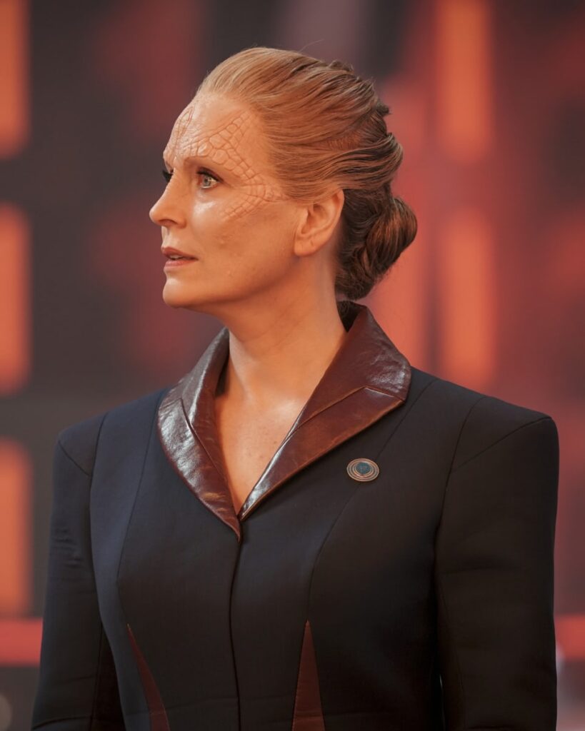 Chelah Horsdal as Rillak - Star Trek: Discovery Season 4 Episode 12