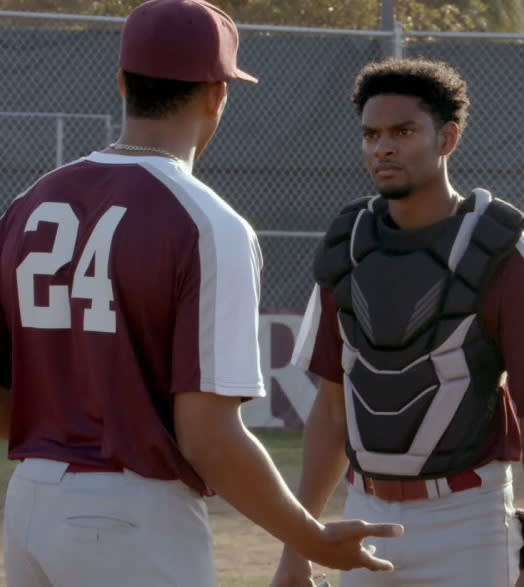 Disagreement on the Field - All American: Homecoming Season 1 Episode 4
